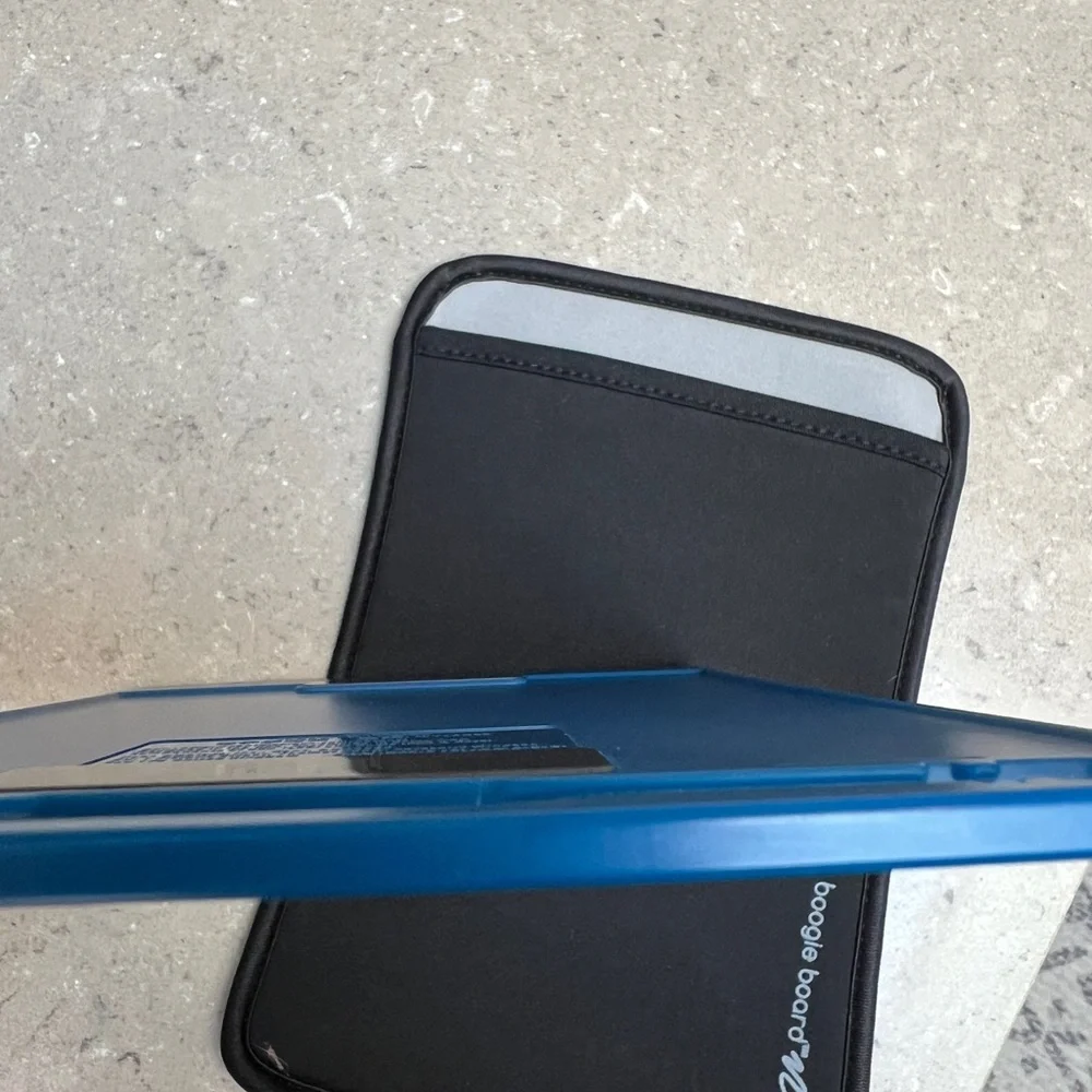 Boogie Board in Blue w/ Case: writes using fingernail & erases w touch of button